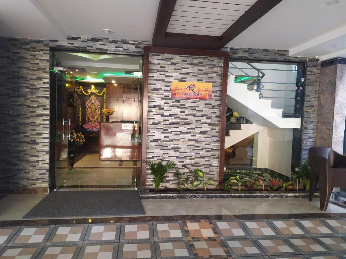 Fabhotel Nb Venkateswara Grand Inn Tirupati Exteriér fotografie